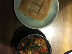 -粗茶淡饭·隐庐私厨(东亭店)