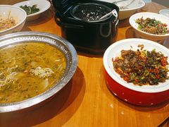 -有红鸡毛店·川菜(建设路店)