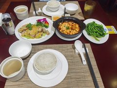 -亚龙湾老厨房·海南家常味