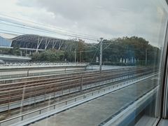 -龙阳路磁悬浮列车总站-停车场