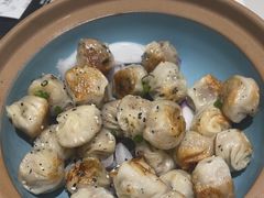 黑松露拇指生煎包-3号仓库·创意中国菜(新世界城店)