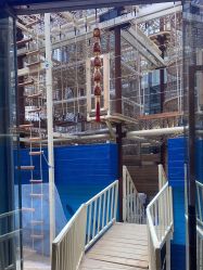 -PIPIKINGDOM皮皮王国欢乐号(欢乐海岸购物中心店)