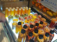 -巴黎贝甜(大宁国际商业广场店)
