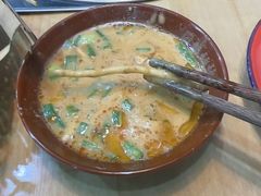 -钱摊摊安顺夺夺粉火锅(宏大广场店)