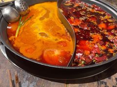 -旧街市鲜货老火锅(大光路店)