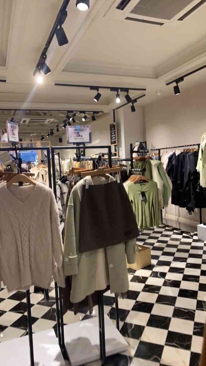 海伦公主(春熙路店)-"【vip有特权】 这家店在春熙路这条街.