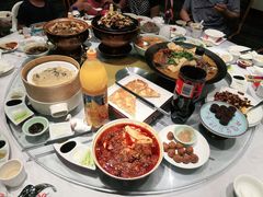 鱼头泡饼-京味斋·北京烤鸭(北京南站洋桥店)