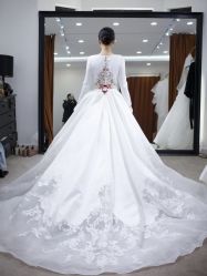 点击看大图 -纯色时光婚纱艺术馆WHITE
