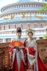 -黑马婚纱摄影