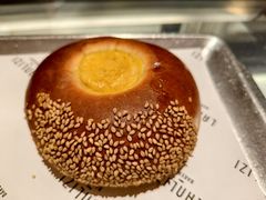 香草籽红豆包-LANLIZI BAKERY(COSMO店)