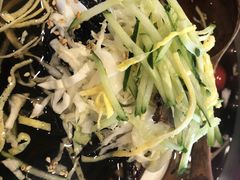 -服务大楼冷面(延大店)