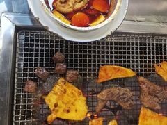 -马路牙子烧烤音乐酒馆(望京店)