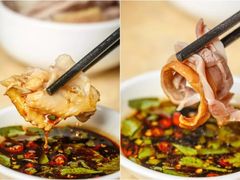 -洪氏嗨捞·广东猪肚鸡·椰子鸡火锅(西咸万象城店)