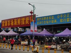 -霞涌市场海鲜摆卖区