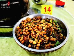 -红旗山庄(圭峰山店)