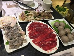 -名门潮牛·鲜牛肉海鲜火锅.烧烤自助餐厅(诚丰广场店)