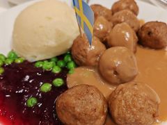 -宜家家居(四元桥商场店)