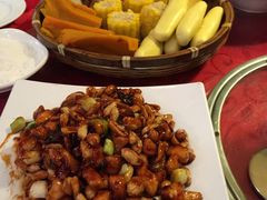 -老街坊美食汇(玉兰大街店)