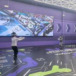 -嗨贝天地亲子乐园 · 生日派对·VR对战(万象城店)