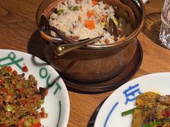 -一坐一忘云南菜(嘉里中心店)