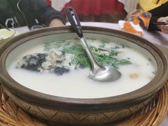 -天乐农家鱼头王(天目湖店)
