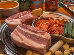 -唯成•韩国炭火烤肉 유성고기