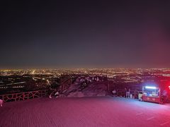 -鬼笑石后山停车场