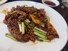 -湖畔鲁菜·二十年老字号餐厅(大明湖店)