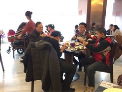 -东方红海鲜百汇(国际大厦店)