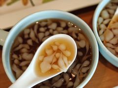 -莲餐厅·湖北菜·潜江小龙虾店(愚园路店)