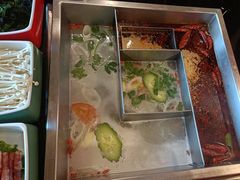 -重庆德忆火锅（龙南街3店）(渝水岸餐饮)
