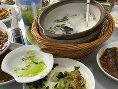 -天乐农家鱼头王(天目湖店)