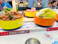 -龍歌自助小火锅(市北台东利群店)