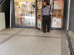门面-麦当劳(江湾镇店)