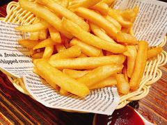 -1886德国汽车餐厅(外滩十六铺码头店)