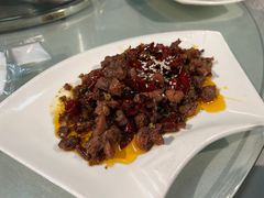 鸿鹤冷吃兔-兔行天下-鸿鹤鲜锅兔(中海国际店)