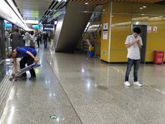 -红土地(地铁站)