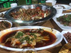 -弓虽昌焖烧鸡(大竹林店)