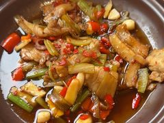 -嫩芽 ·地道重庆菜(十八梯露台夜景店)