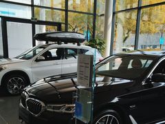 -上海宝信宝马4S店