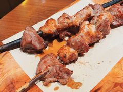 新疆烤羊肉串-天山醉美·新疆餐厅(富华里店)