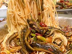 -乐山第一家临江鳝丝(茶坊路店)