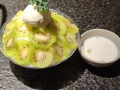 -三出山火锅(南京万象天地店)