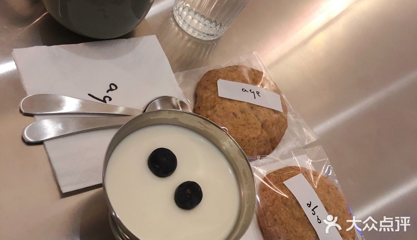 重庆探店 | 一家安静有有格调的咖啡店