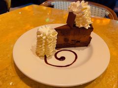-The Cheesecake Factory芝乐坊餐厅(兴业太古汇店)
