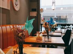 -POKEE VIA&Brunch·维娅(重庆来福士店)