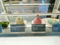 面包甜点陈列柜-La patisserie de Mona 茉娜的甜品(韩乐坊店)