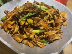 -卢大鲜鱼头捞饭(美利广场店)