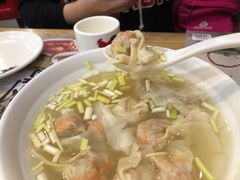 金牌鲜虾云吞面-赏点粤式点心(广州塔店)