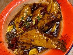 红烧扒皮鱼-红棚子(女人街店)